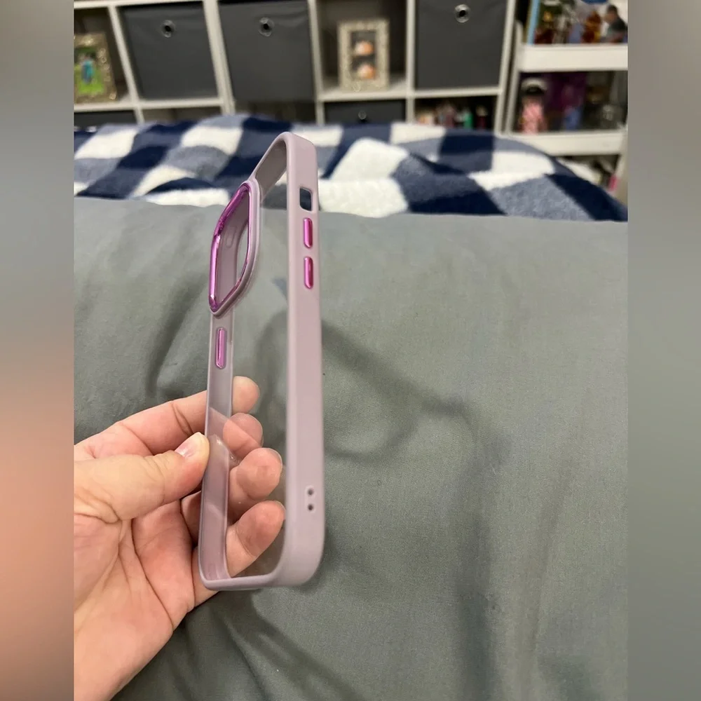 iPhone 14 Pro phone case clear with purple
